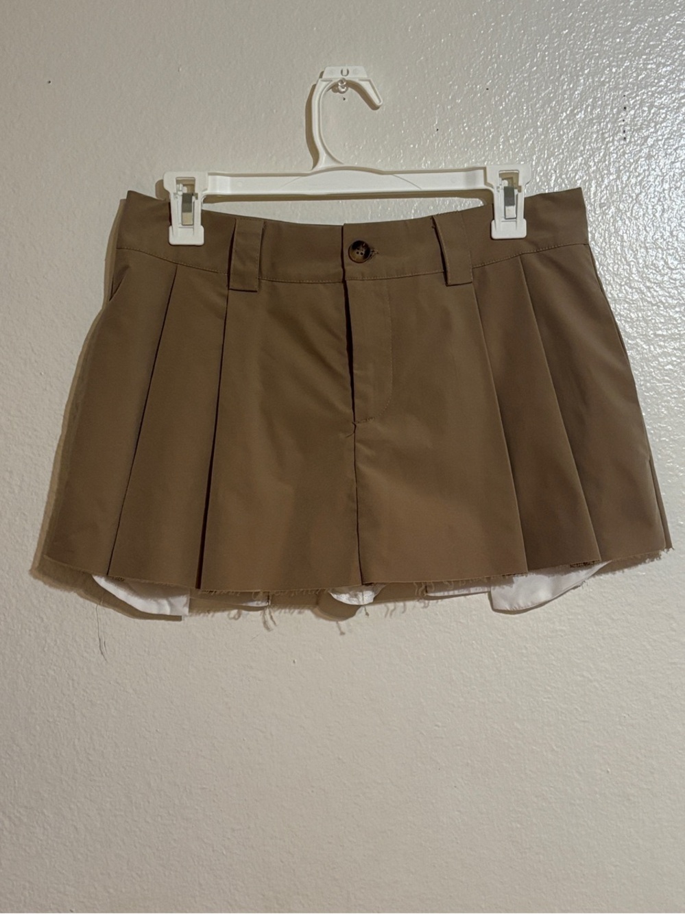 SHEIN Pleated Mini Skirt in Brown/Tan